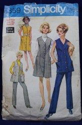 8359 1969 SIMPLICITY BUTTON JUMPER, TUNIC, PANTS HALF SIZE PATTERN 16.5 39"B UNCUT